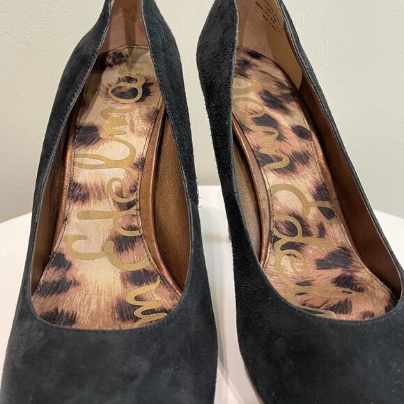 Sam Edelman Yasmine Black Suede Heels - Size: 7.5 - Picture 10 of 14